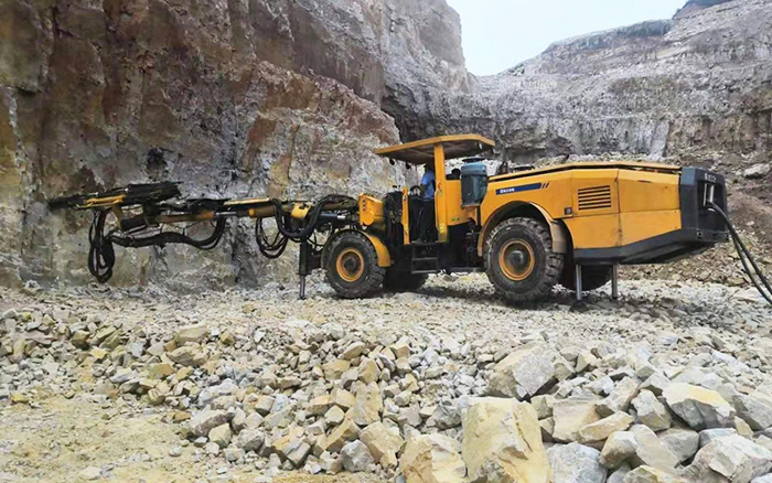 “化水为电”，云顶集团凿岩台车提速水电站扩机工程