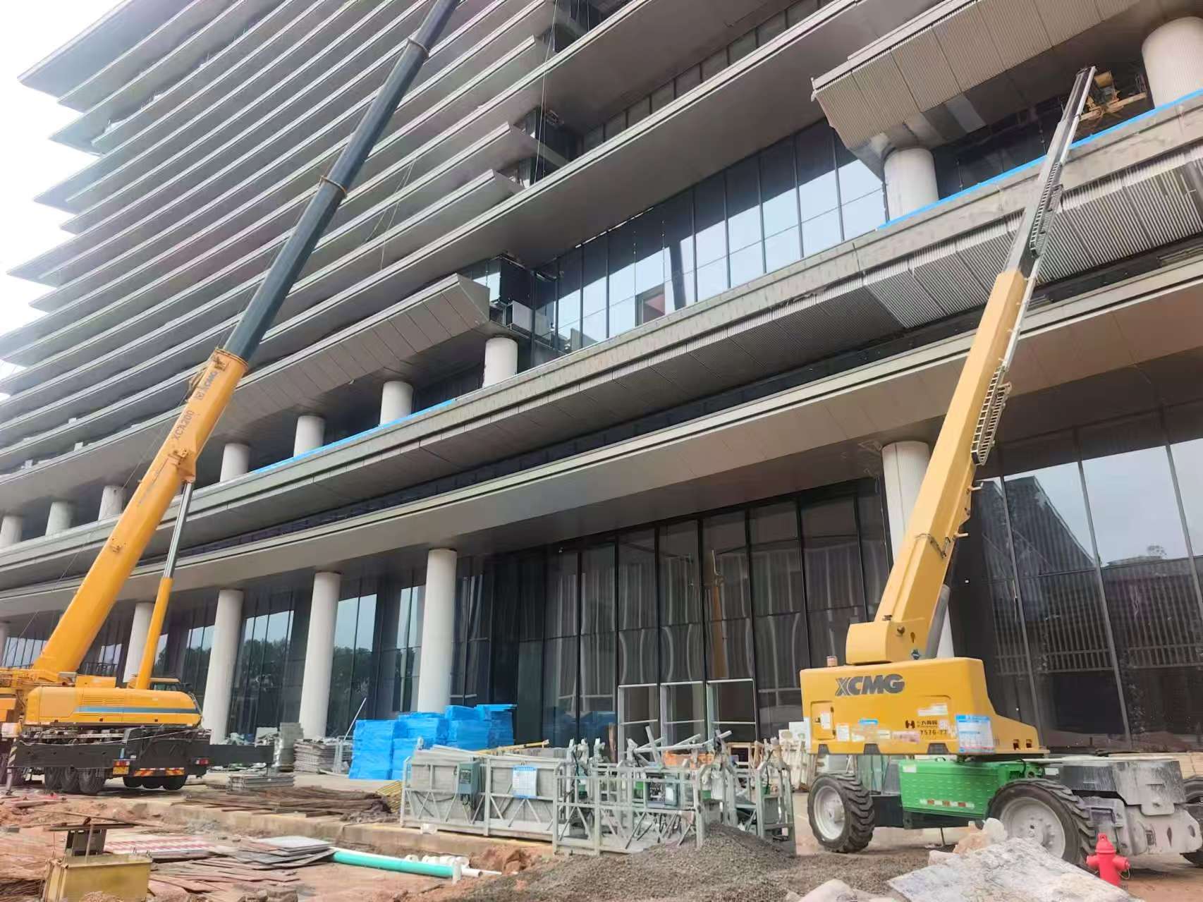 从“二维”到“三维”，云顶集团高机破解异形高空施工难题